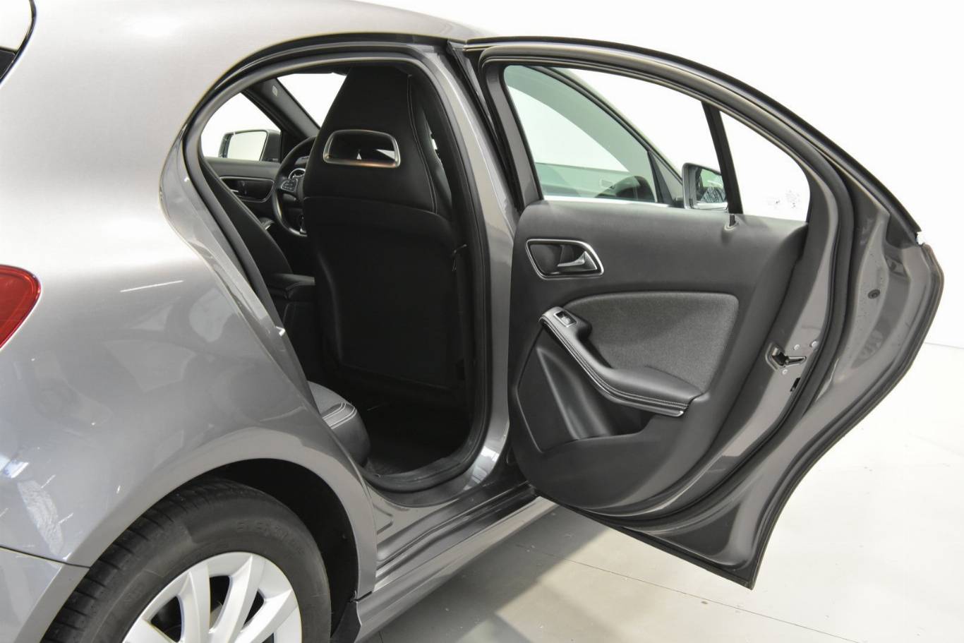 MERCEDES-BENZ A 160 50