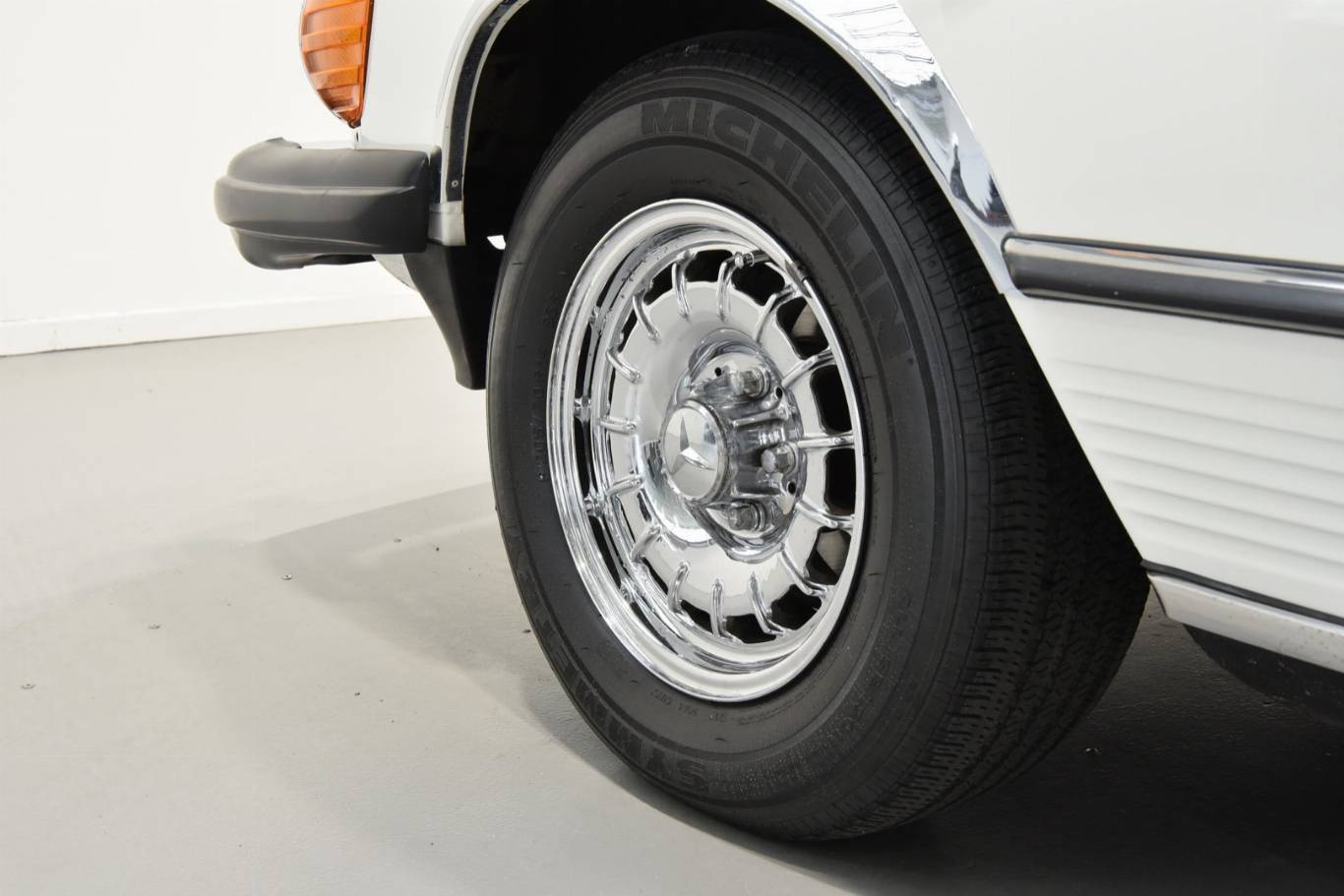 MERCEDES-BENZ SL 450 9