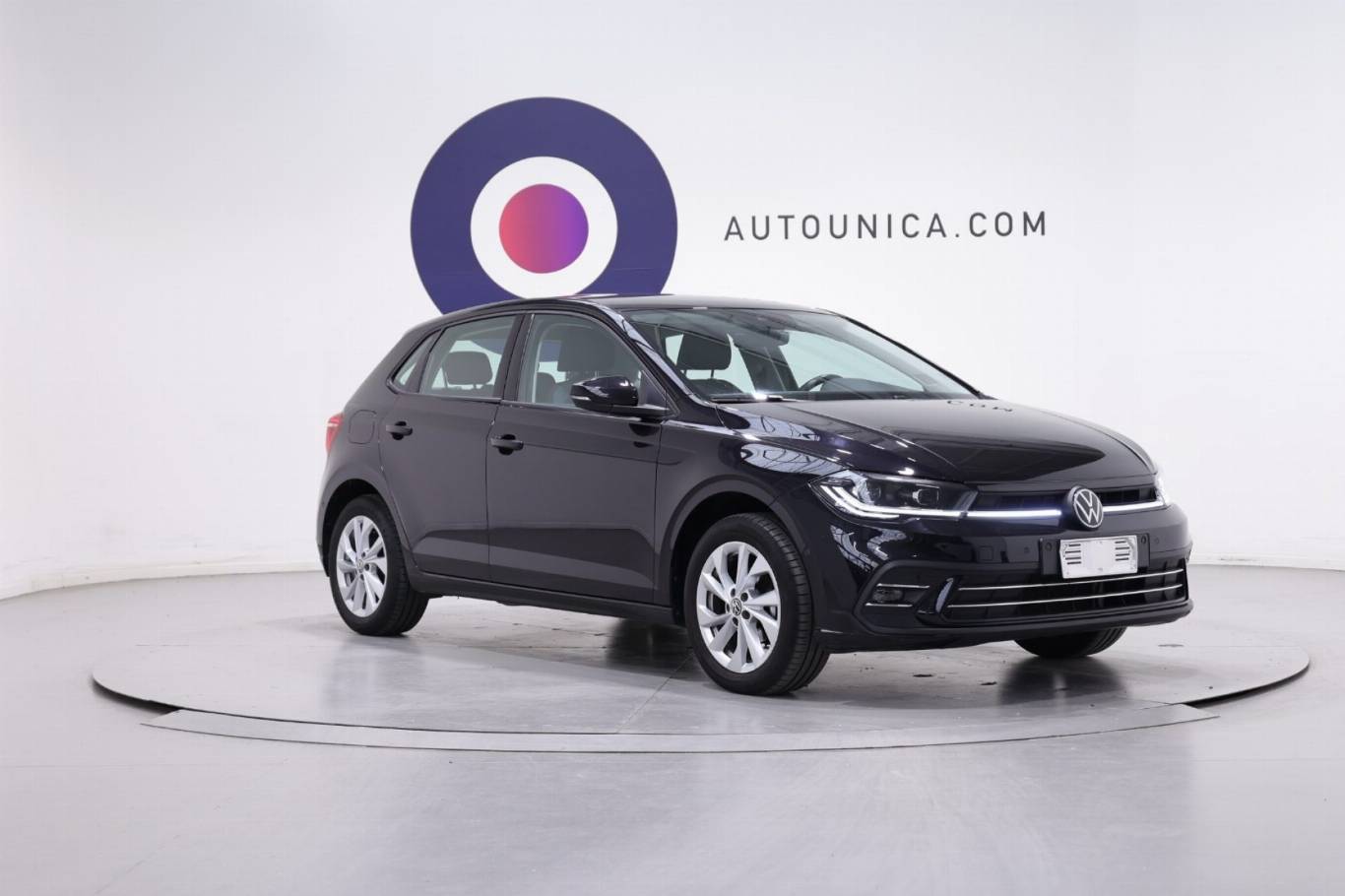 VOLKSWAGEN Polo 3