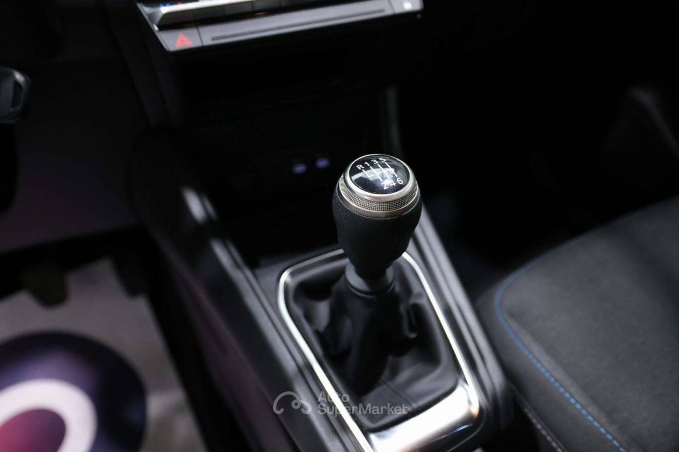 RENAULT Captur 29