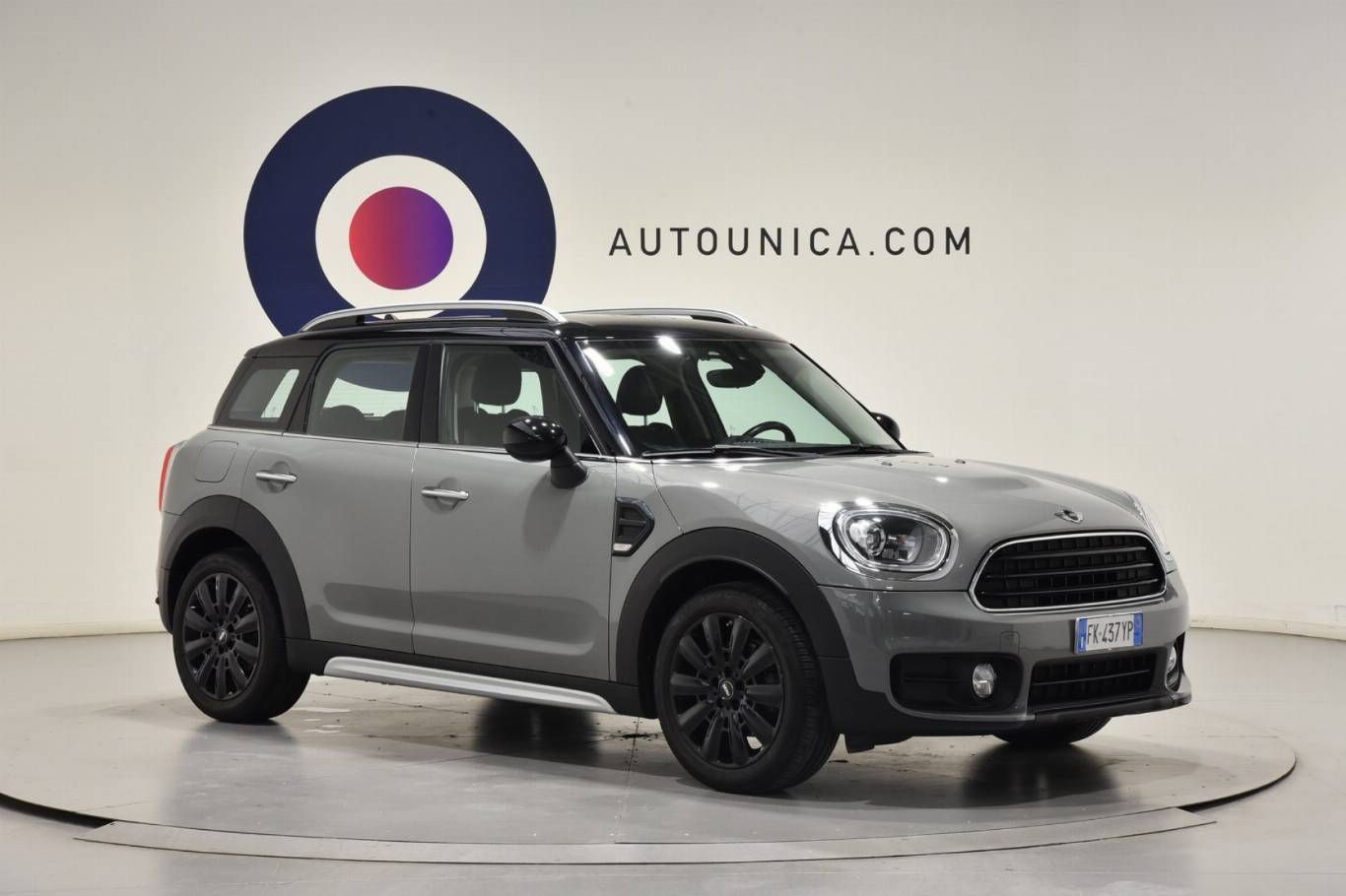 MINI Countryman 9