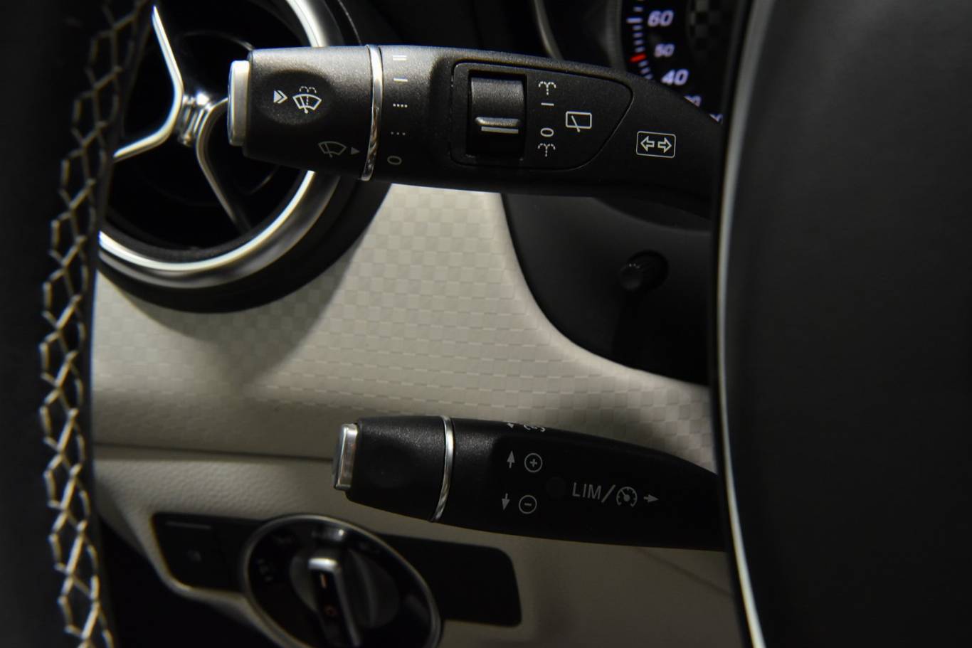 MERCEDES-BENZ A 200 26