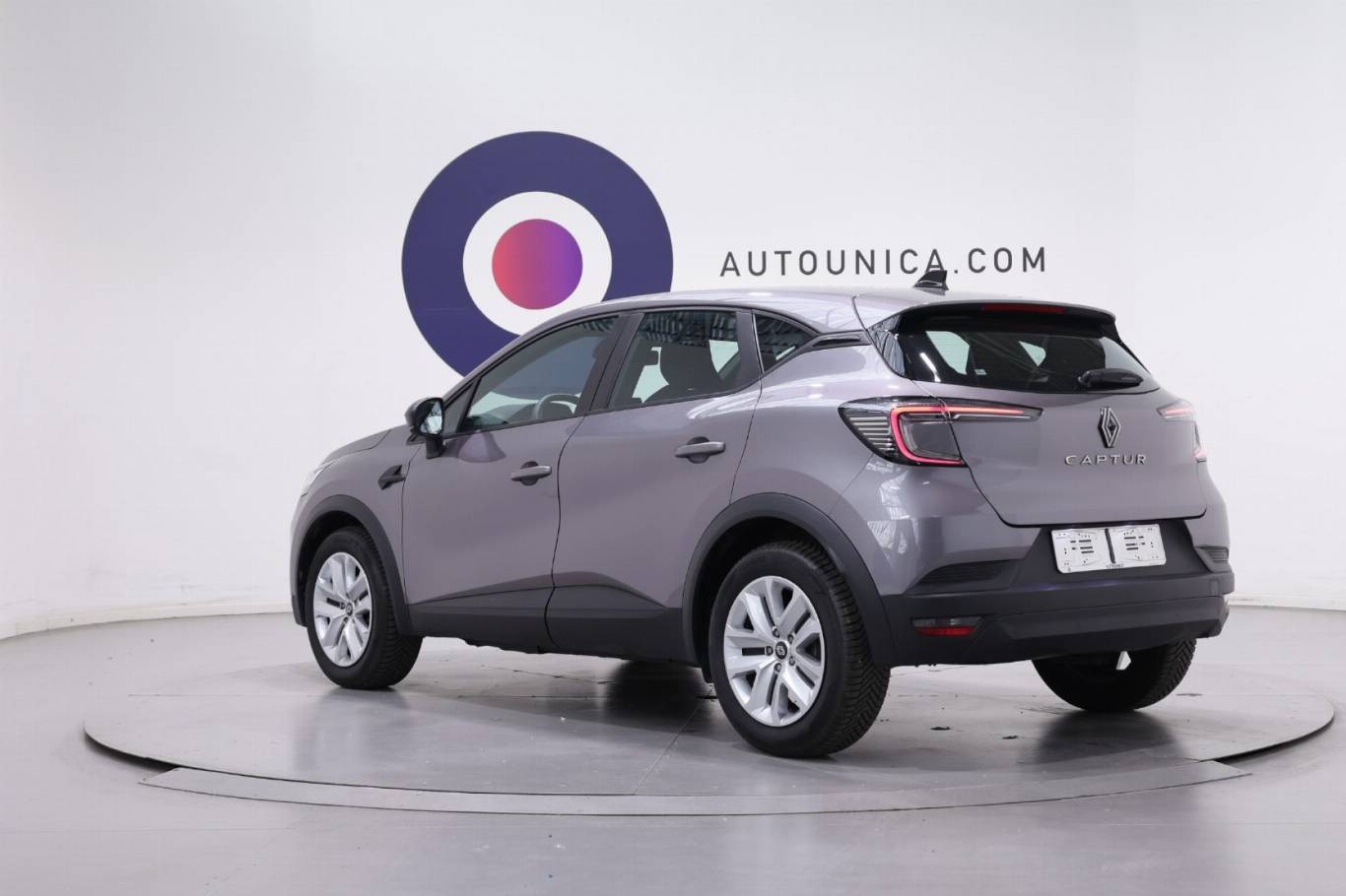 RENAULT Captur 16
