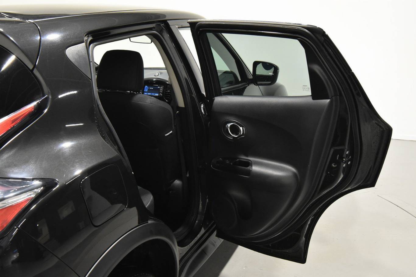 NISSAN Juke 38