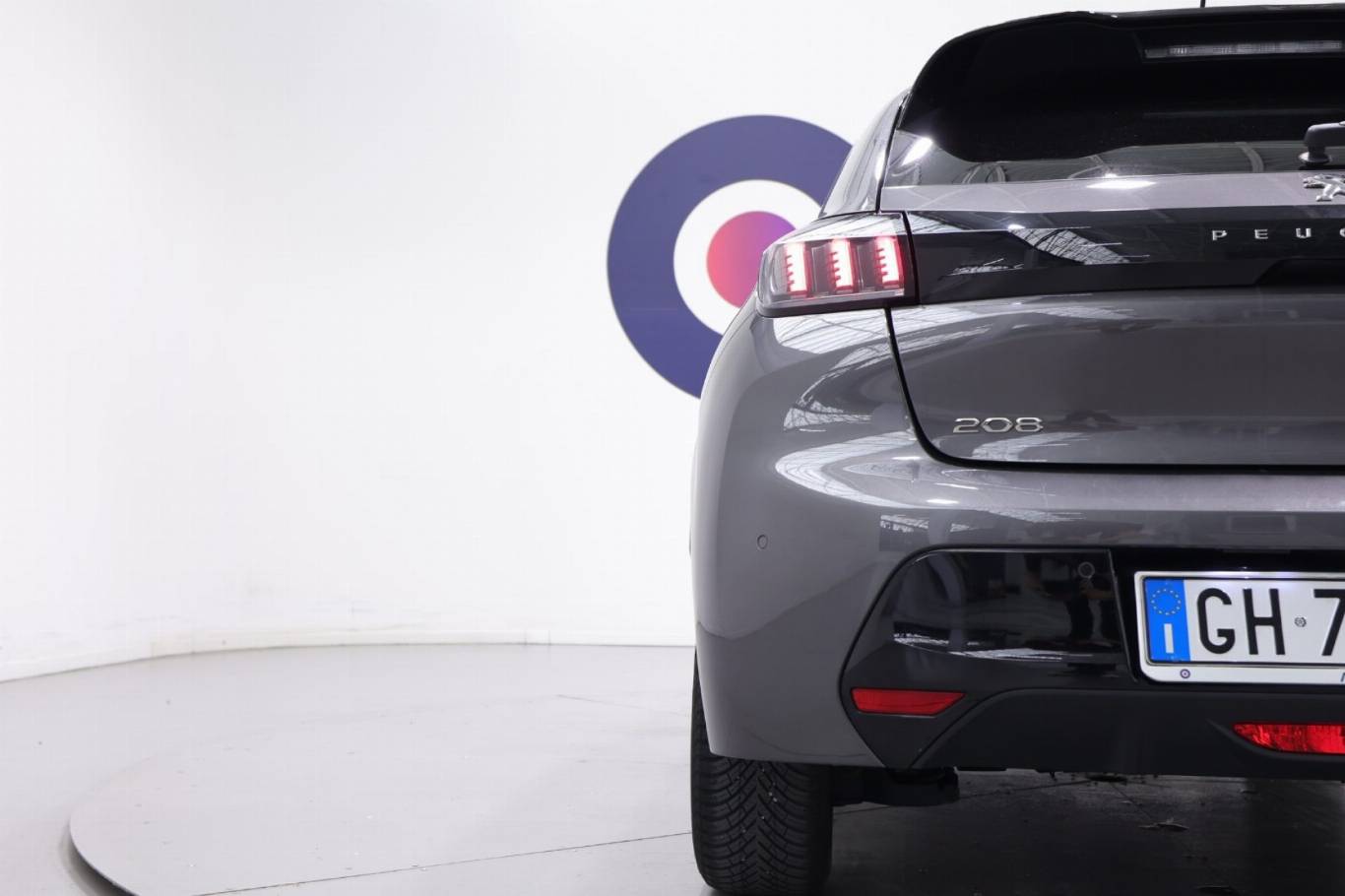 PEUGEOT 208 41