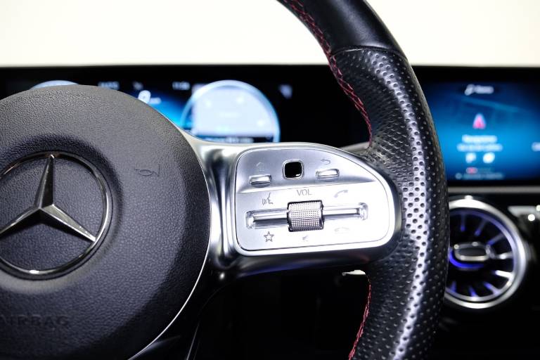 MERCEDES-BENZ A 180 20