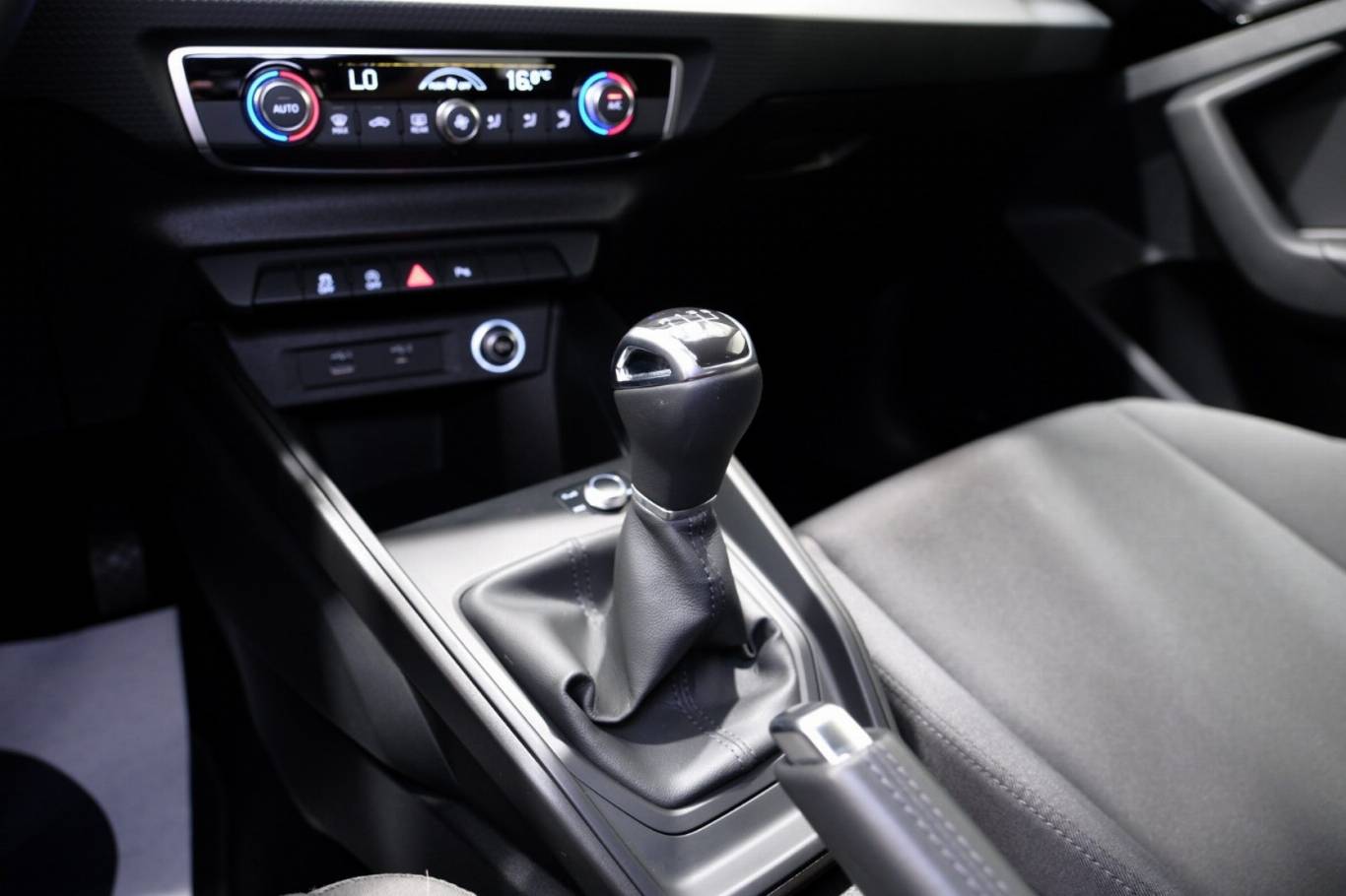 AUDI A1 30