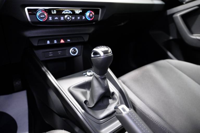 AUDI A1 30