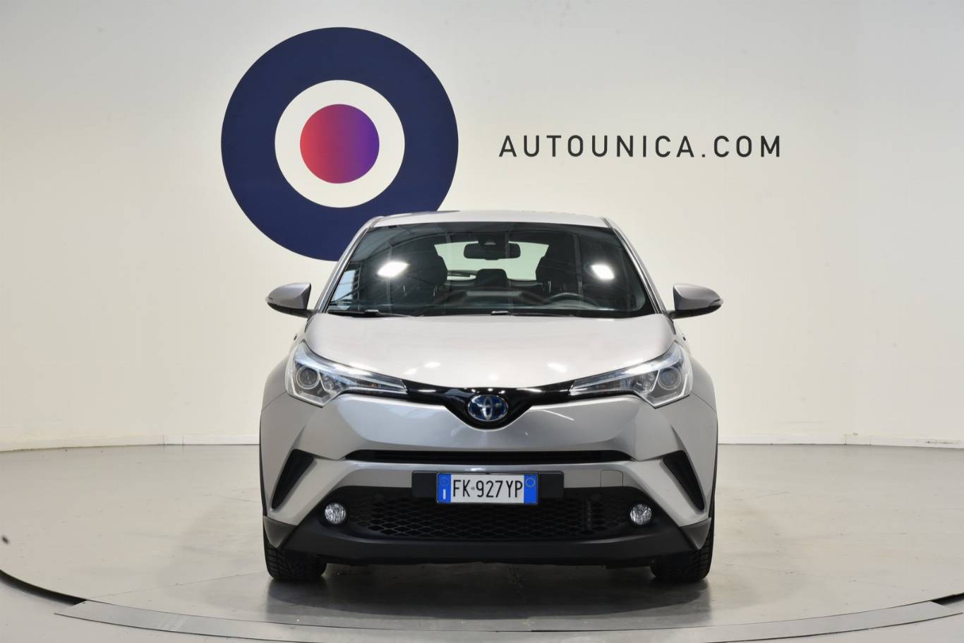 TOYOTA C-HR 5