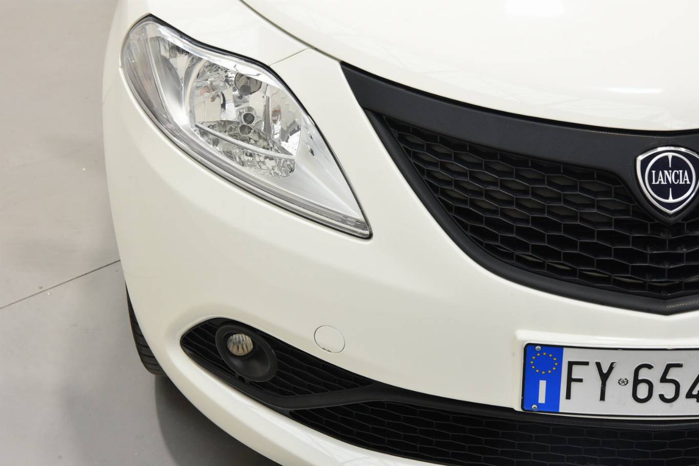 LANCIA Ypsilon 17
