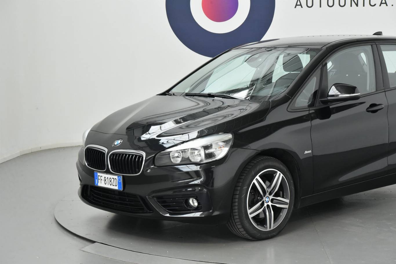 BMW 218 14