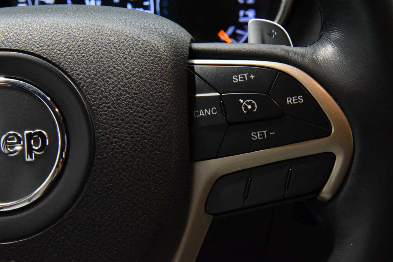 JEEP Grand Cherokee 8