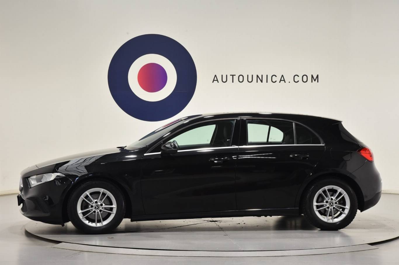 MERCEDES-BENZ A 180 16