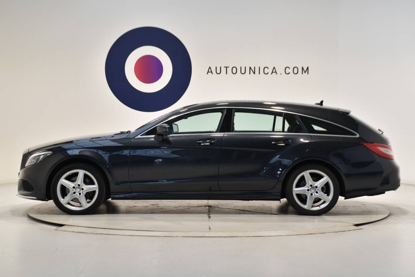 MERCEDES-BENZ CLS 250 29