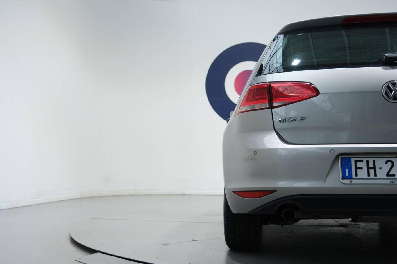 VOLKSWAGEN Golf 47