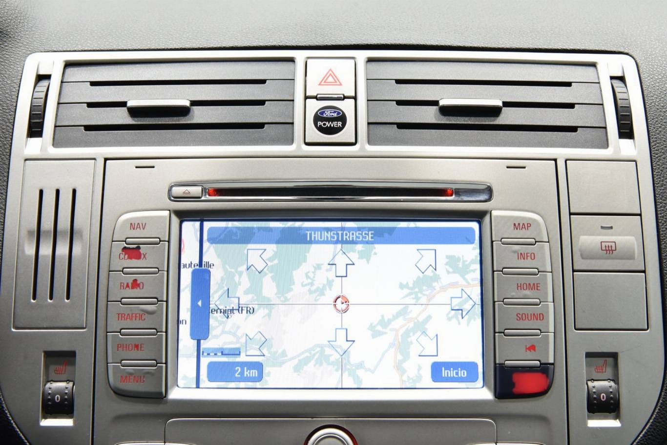 FORD Kuga 10