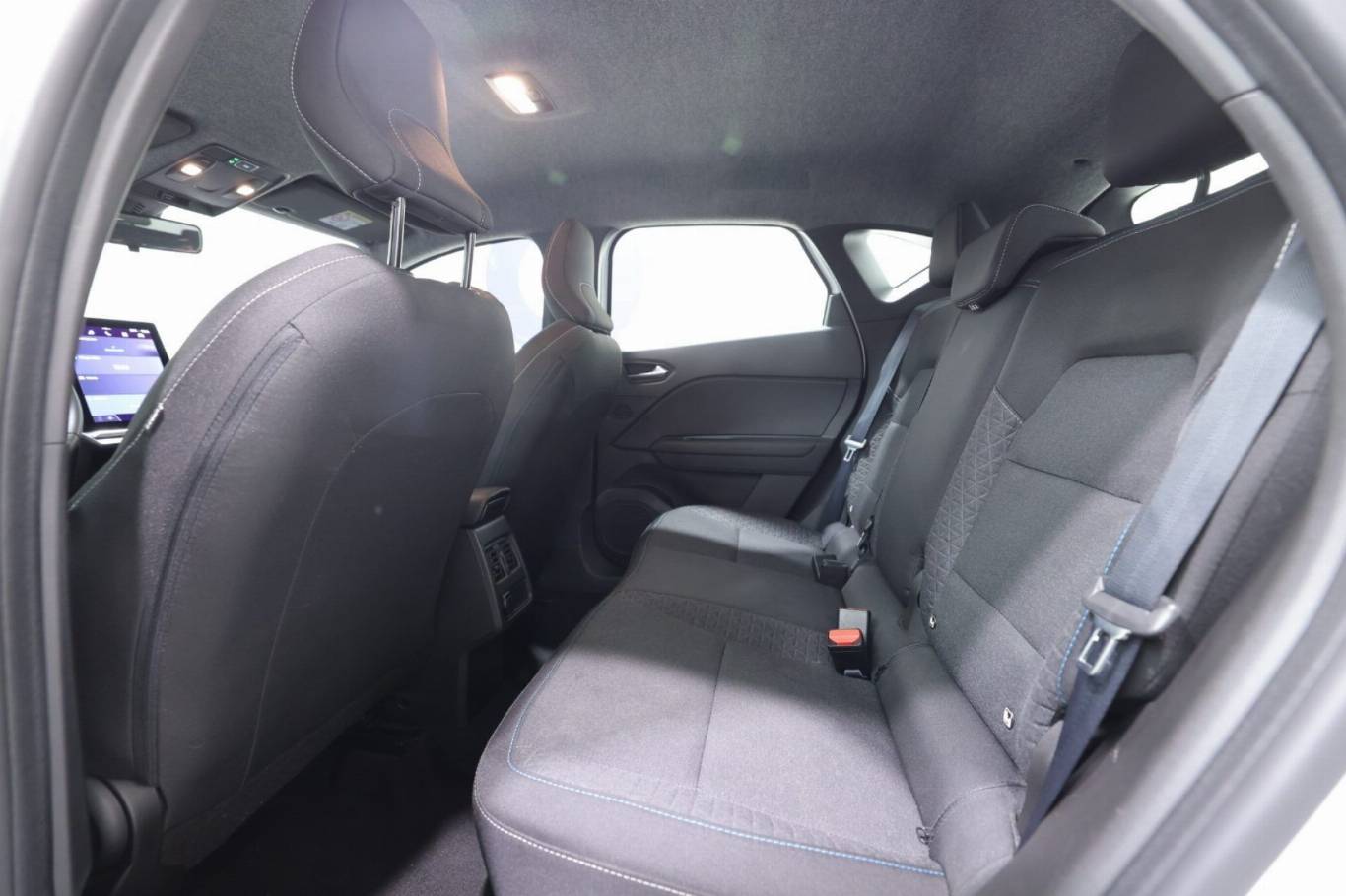 RENAULT Captur 33