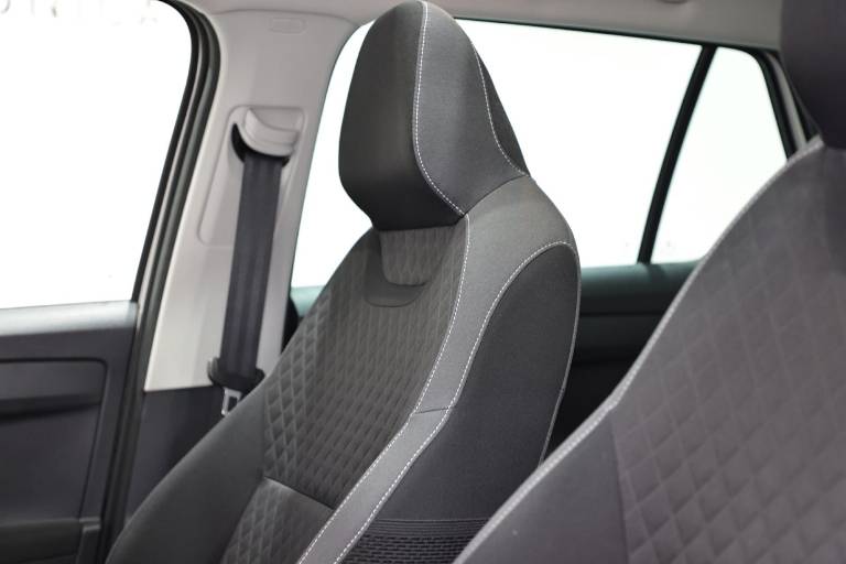 SKODA Fabia 39