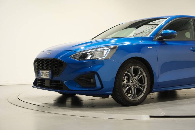 FORD Focus 11