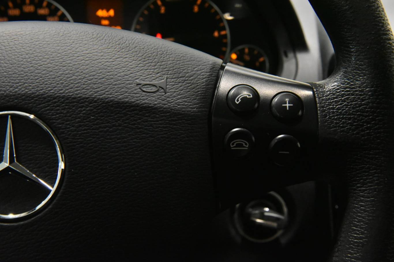 MERCEDES-BENZ A 160 6