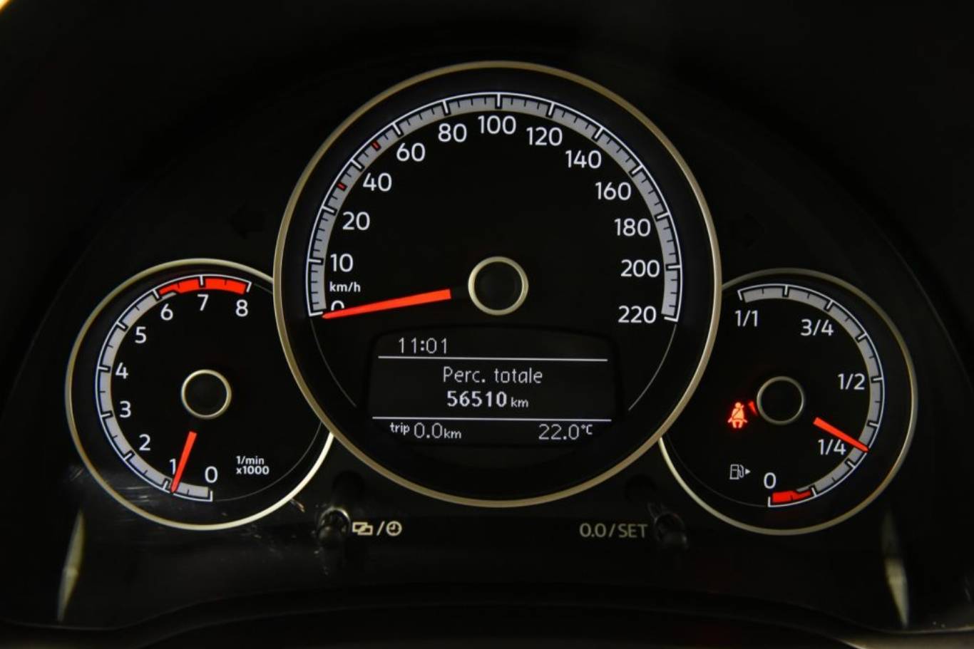 VOLKSWAGEN Up! 11