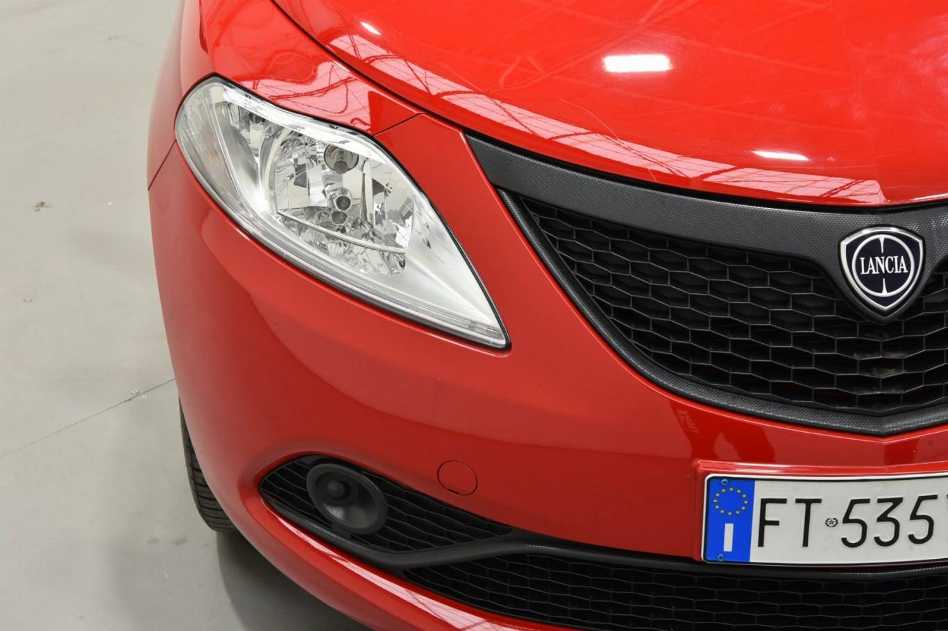 LANCIA Ypsilon 17