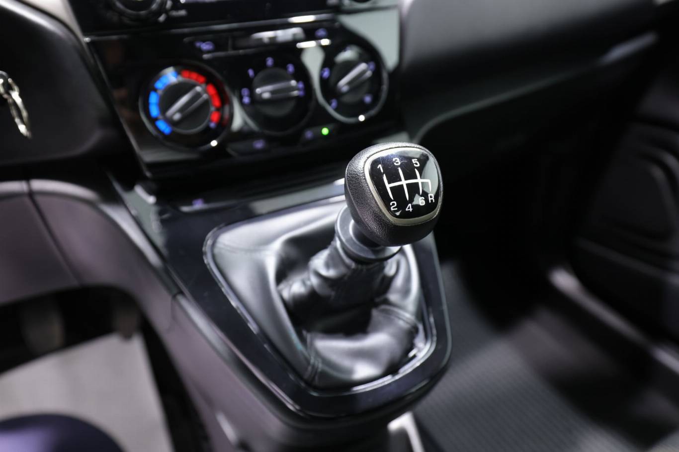 LANCIA Ypsilon 24