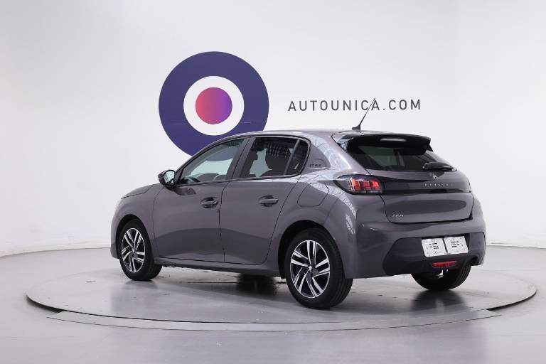 PEUGEOT 208 16