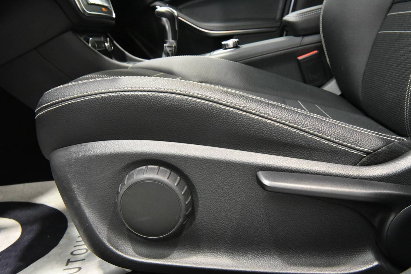 MERCEDES-BENZ A 180 49