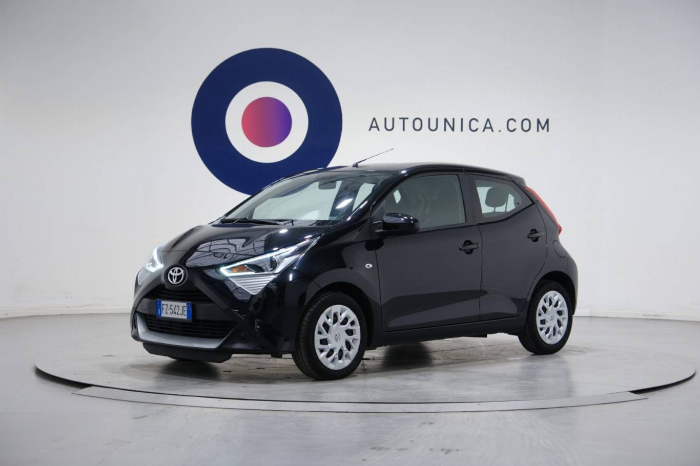 TOYOTA Aygo
