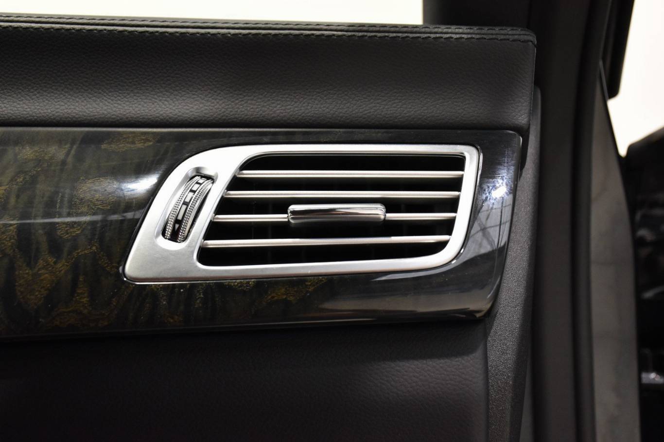 MERCEDES-BENZ CLS 250 52