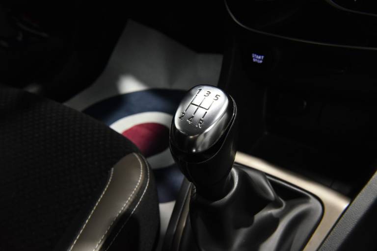 RENAULT Clio 35