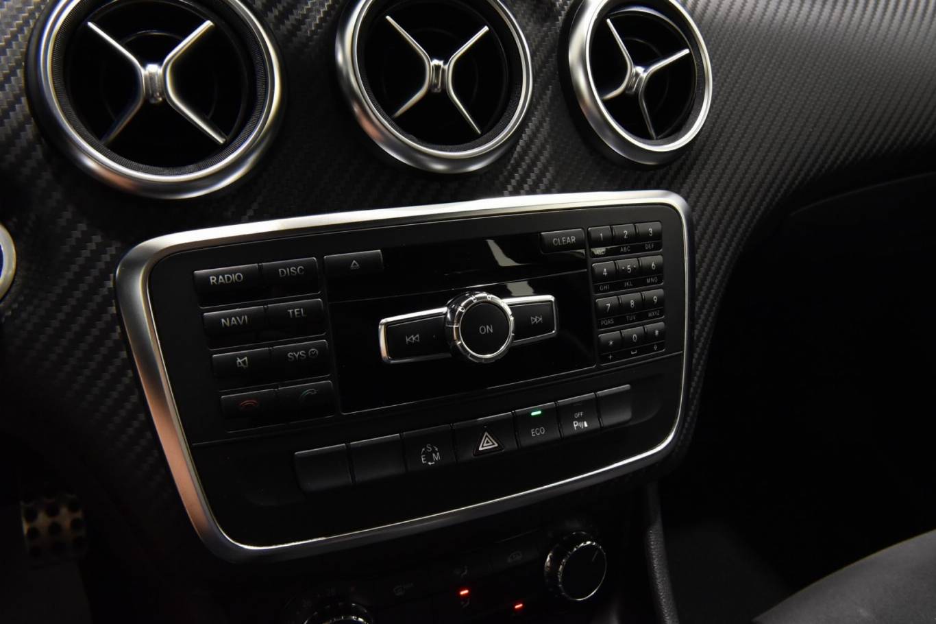 MERCEDES-BENZ A 180 12