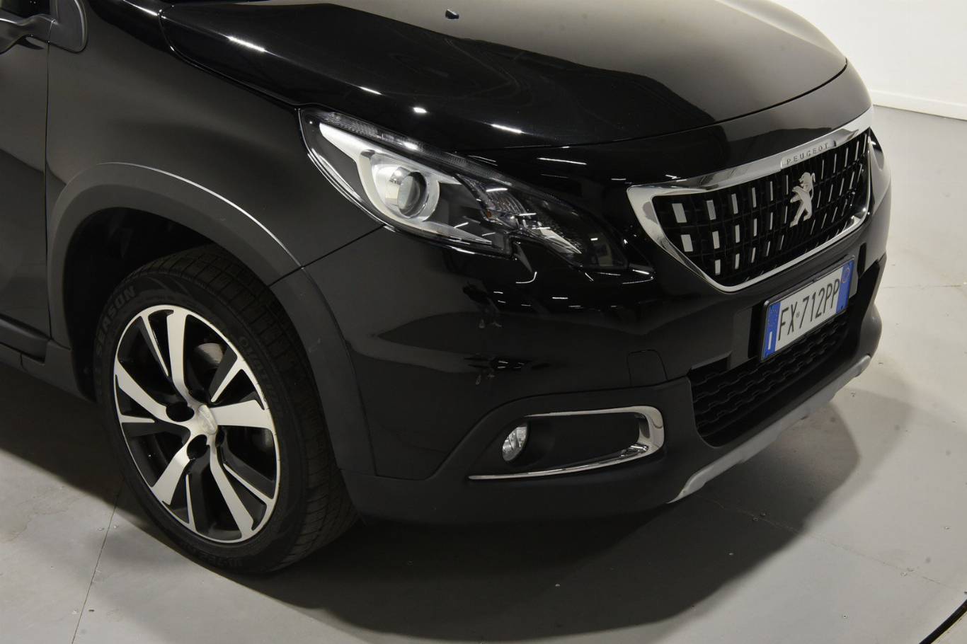 PEUGEOT 2008 36