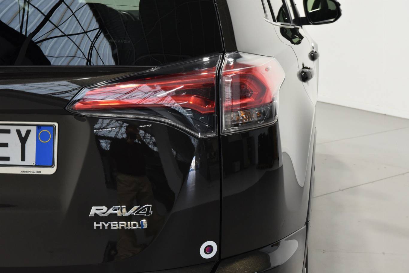 TOYOTA RAV 4 19