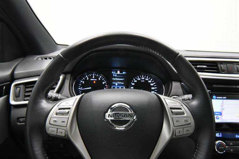 NISSAN Qashqai 23