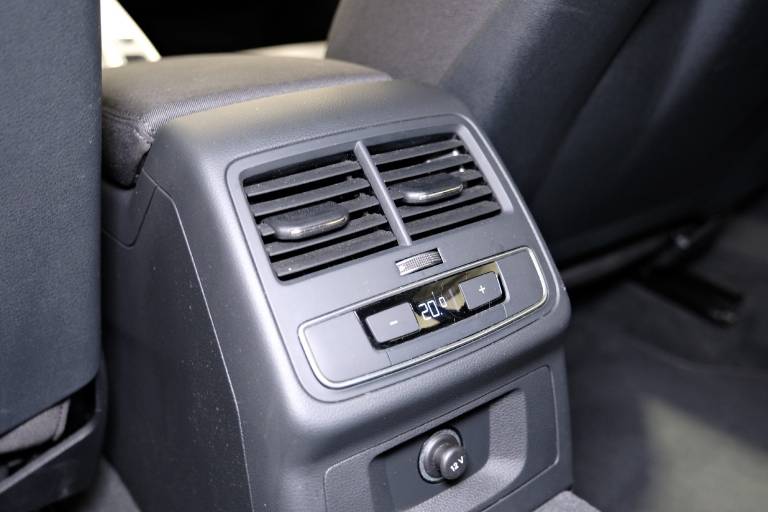 AUDI A4 45