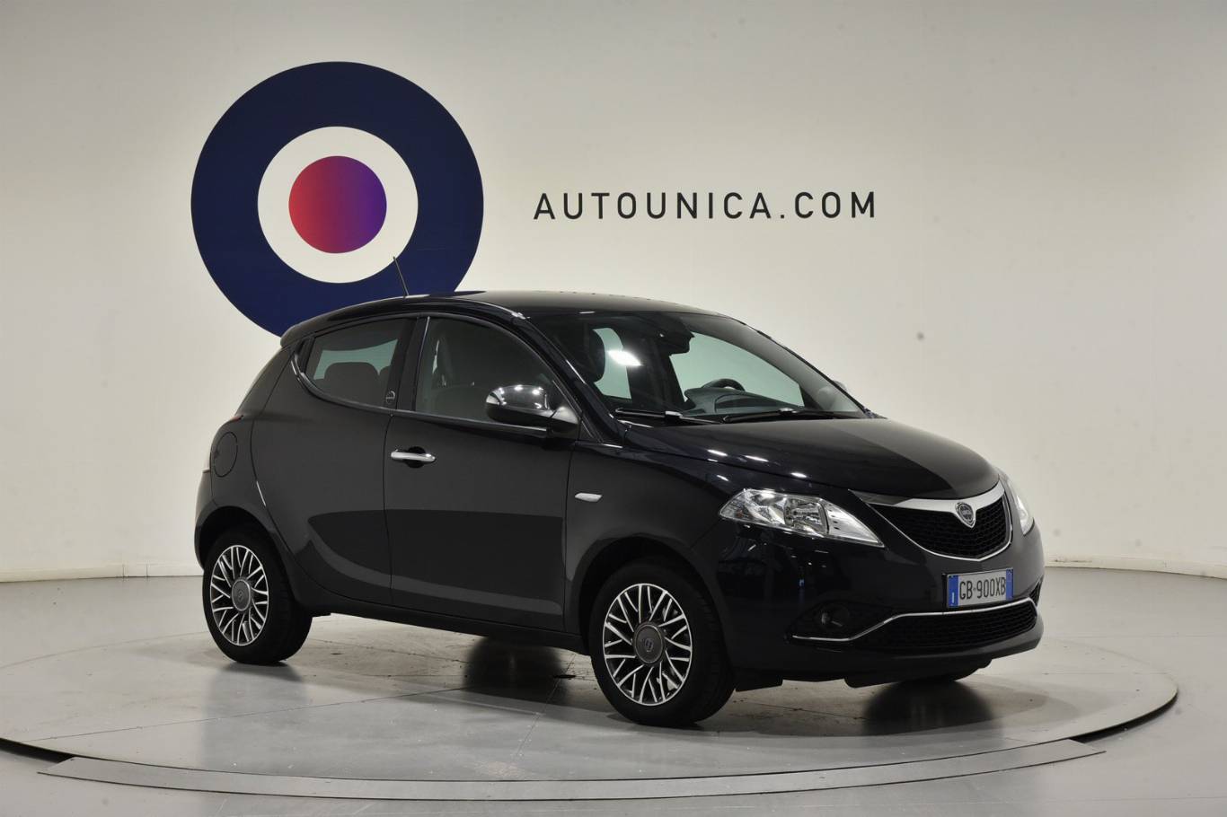 LANCIA Ypsilon 13
