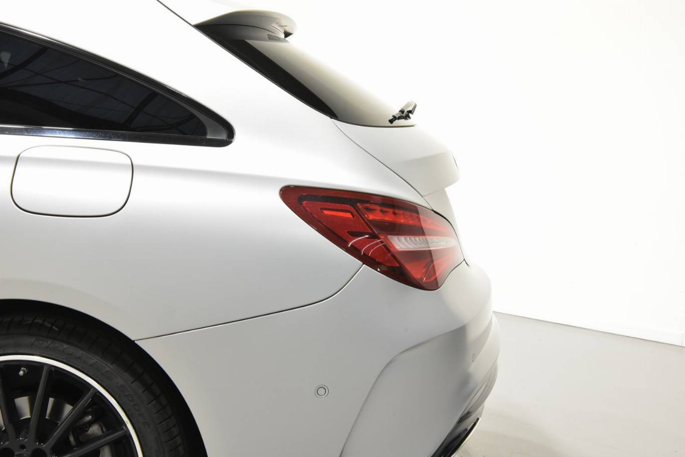 MERCEDES-BENZ CLA 220 42