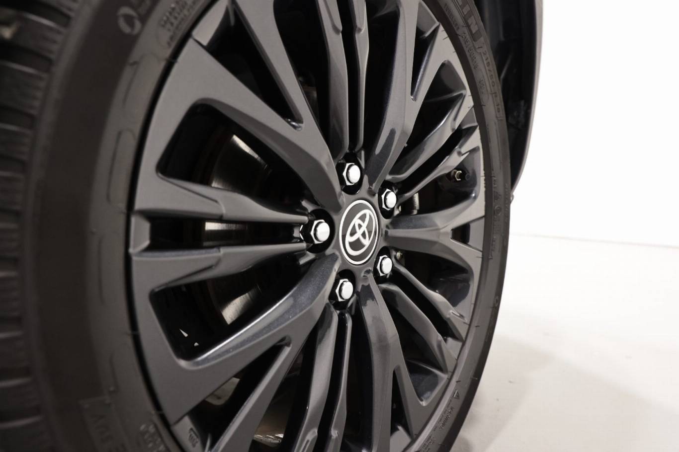 TOYOTA Yaris Cross 59