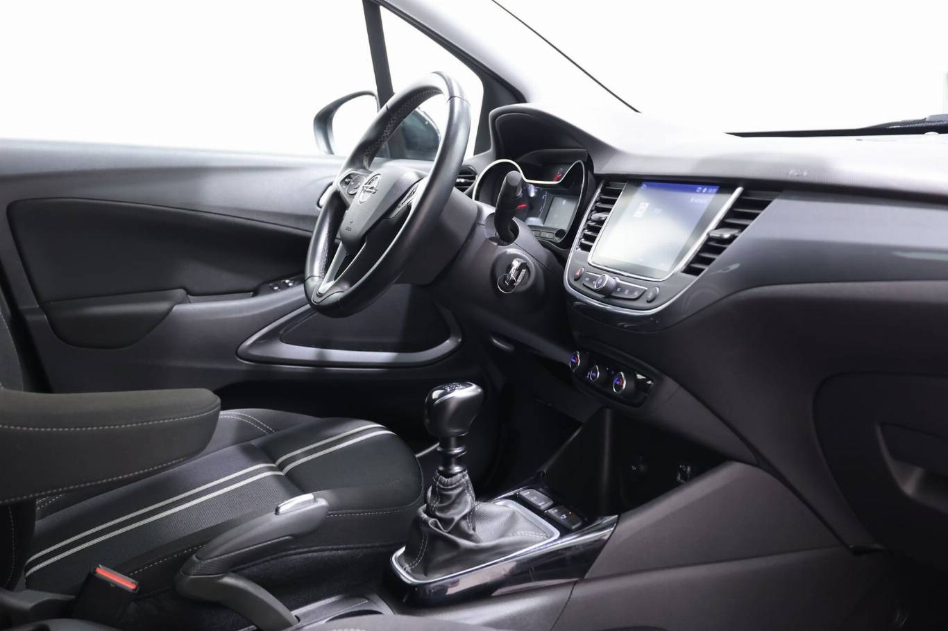OPEL Crossland 39