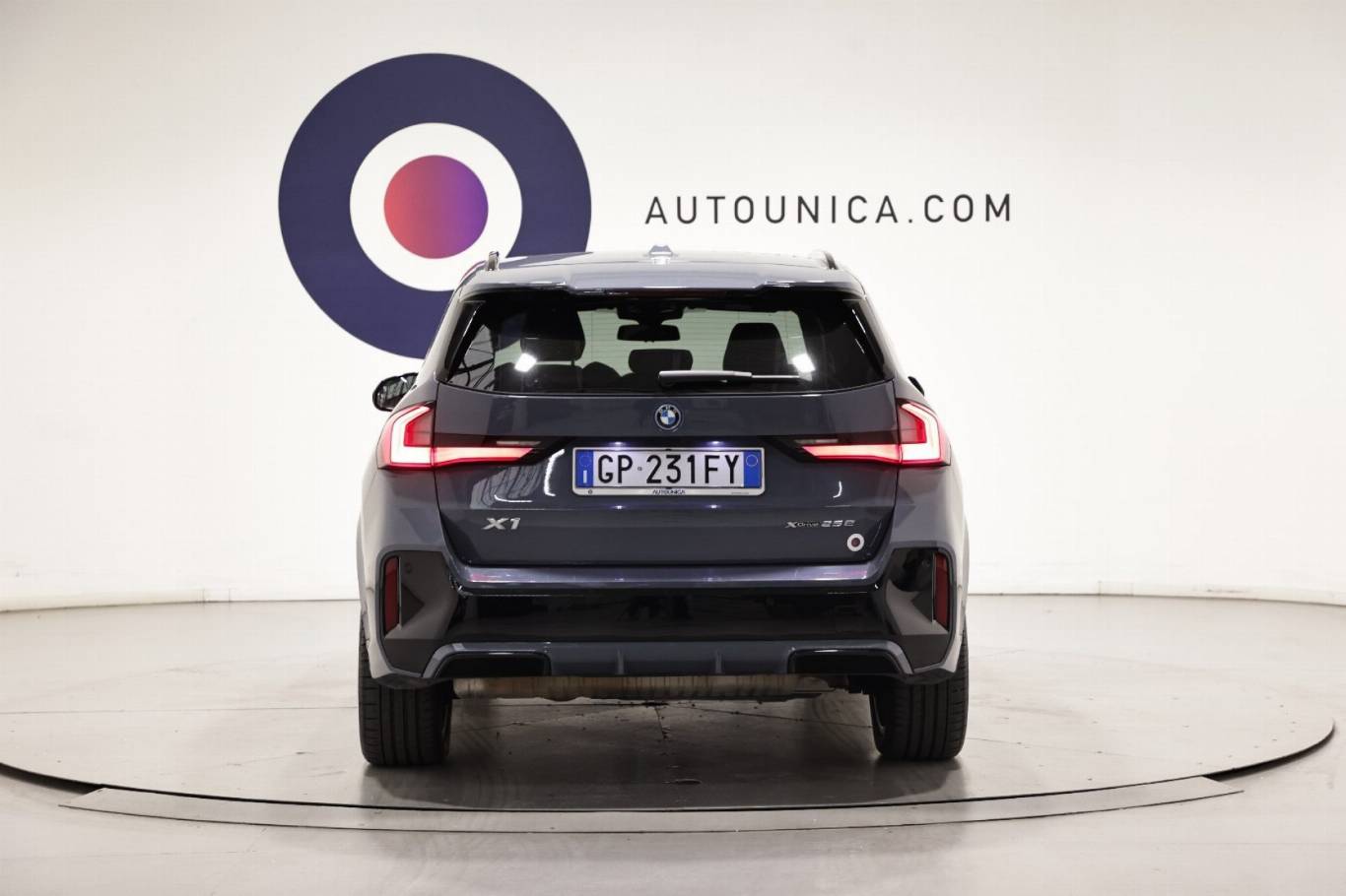BMW X1 10