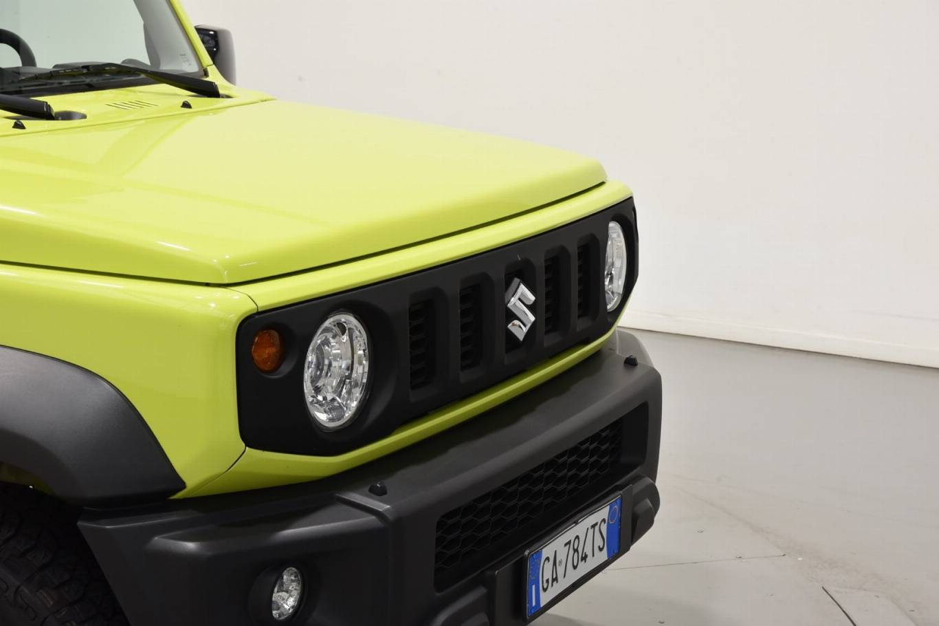 SUZUKI Jimny 25