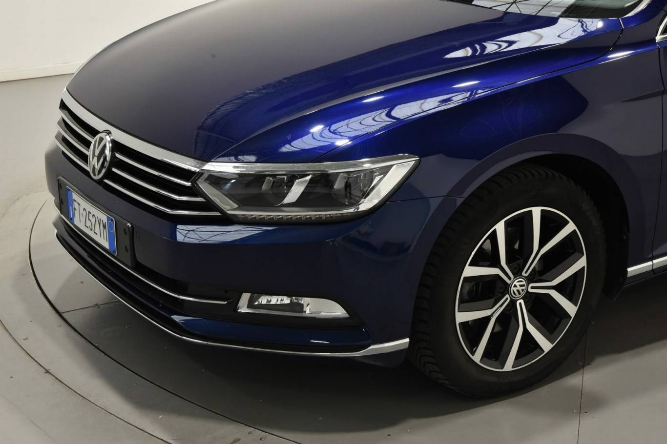VOLKSWAGEN Passat Variant 39