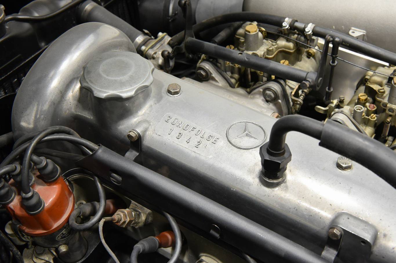 MERCEDES-BENZ 190 74