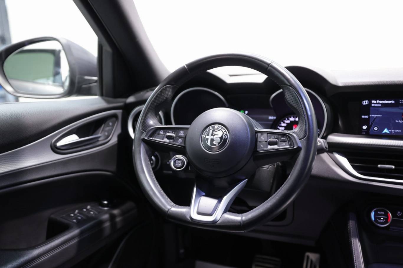 ALFA ROMEO Stelvio 41