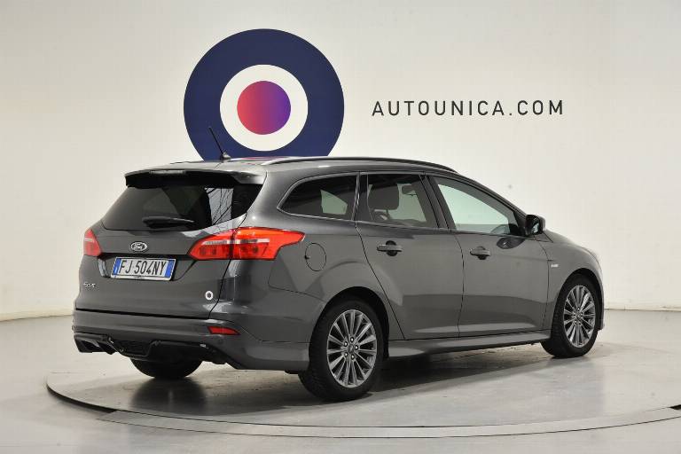 FORD Focus 30