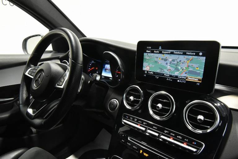 MERCEDES-BENZ GLC 250 28