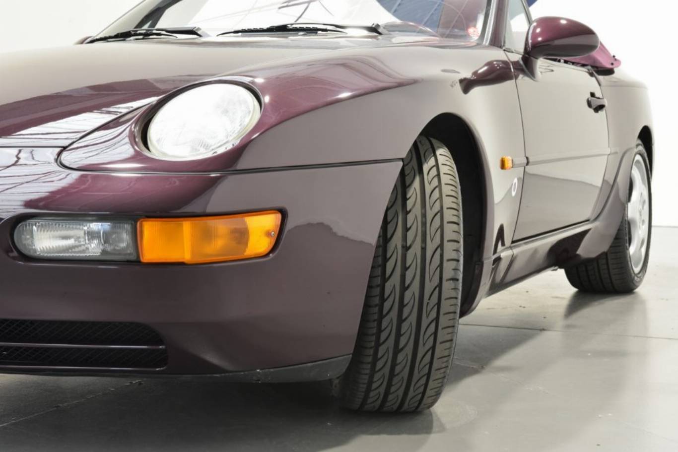 PORSCHE 968 31
