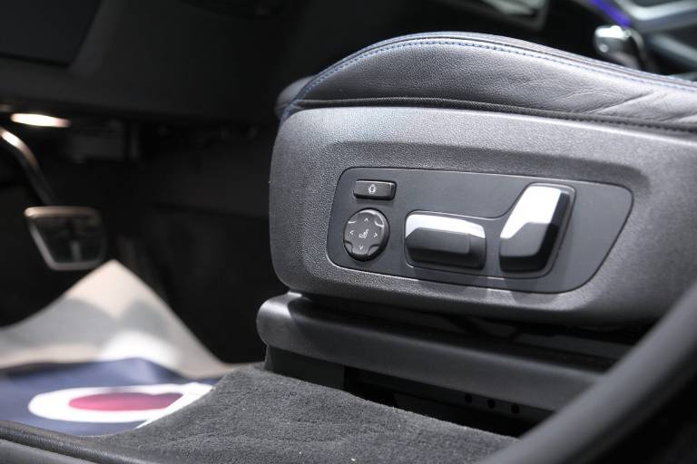 BMW X3 21
